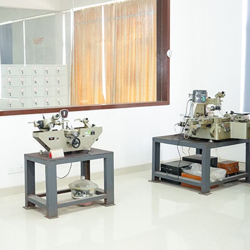 شرکت تجهیزات نفت جیانگ سو ژونگلین با مسئولیت محدود.